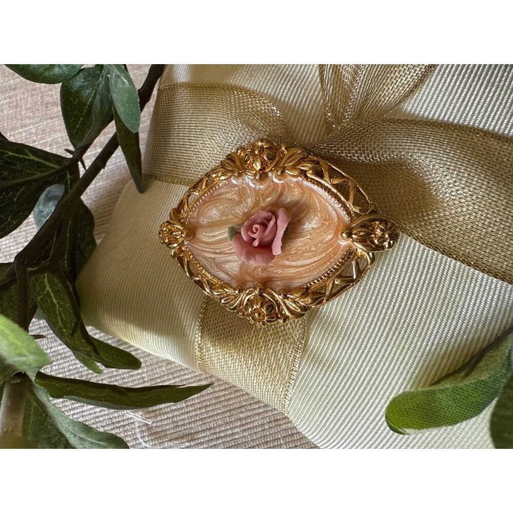 Vintage Gold Brooch Pin Pink Rose Flower & Ornate Design